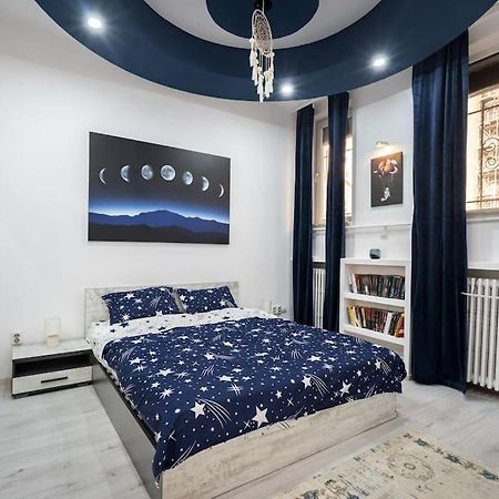 Galaxy Studio Near Bucharest Old Town Kültér fotó